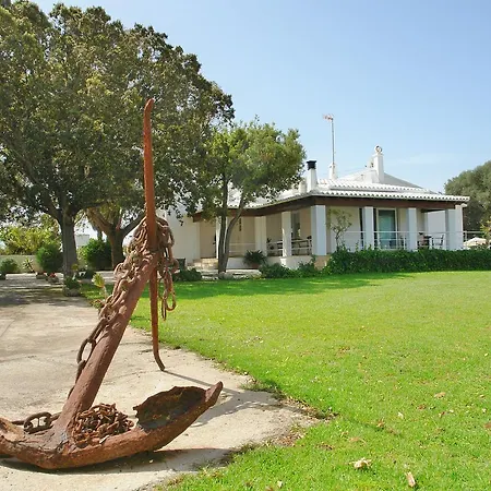 Uni Villa